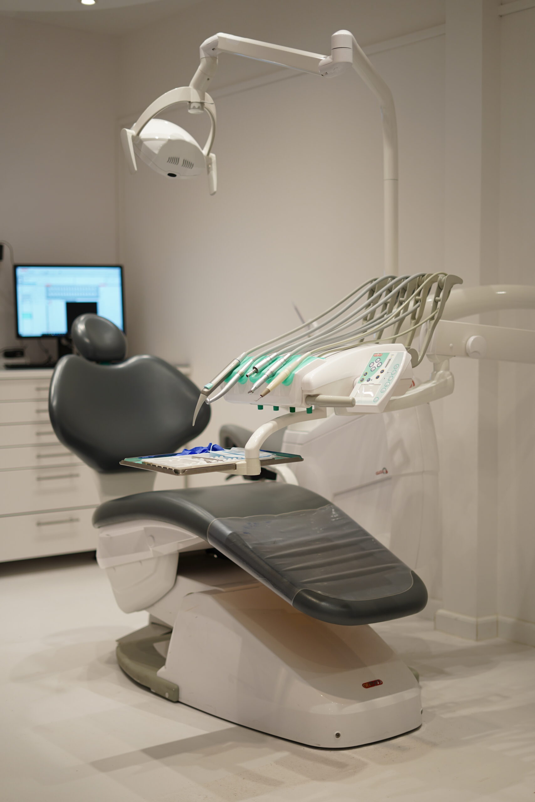 Over Sham Dental Clinic